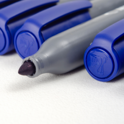 MARCADOR PERMANENTE PELIKAN 711 AZ